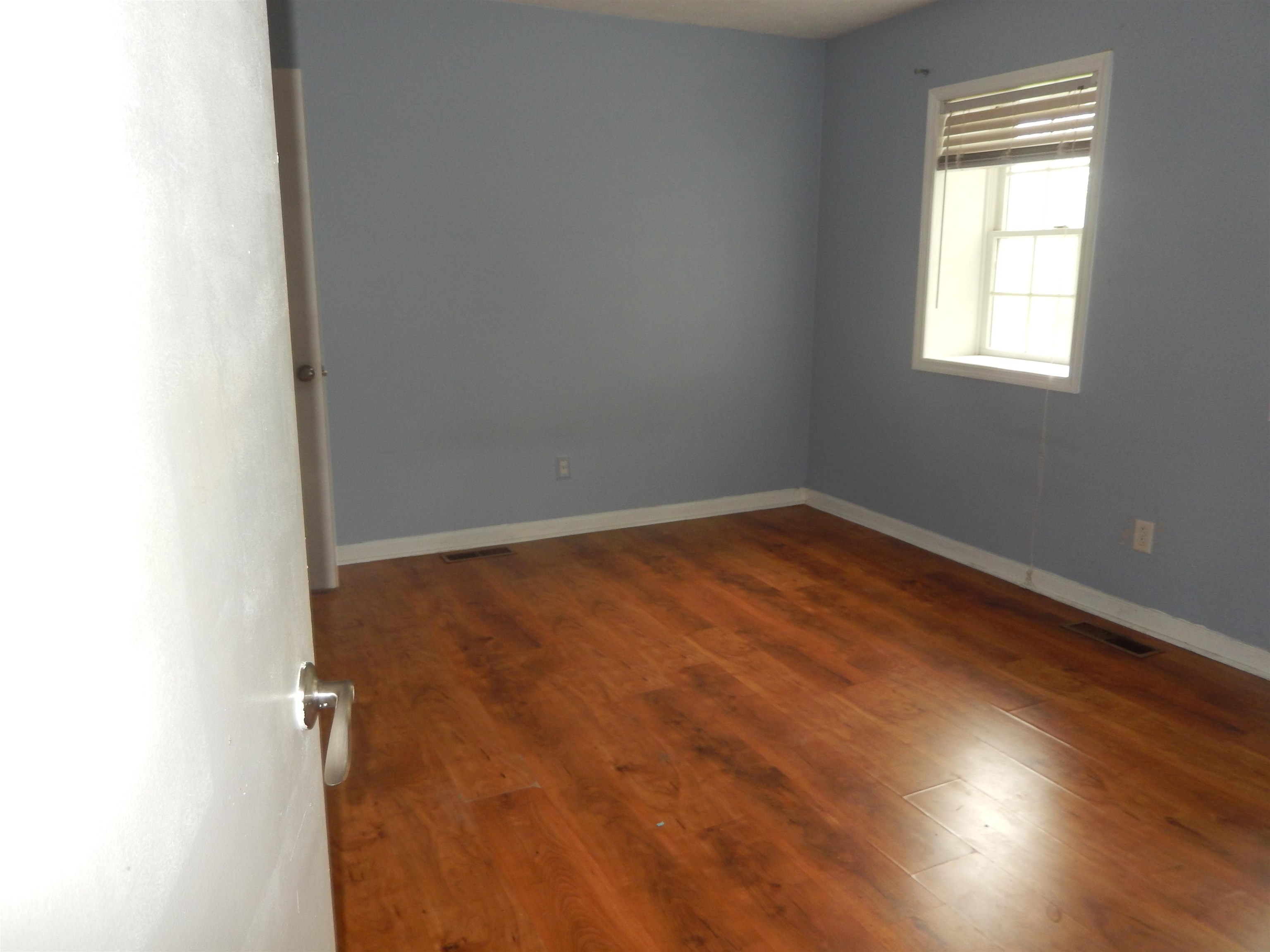 1036 MEADOWLARK DR, HARRISONBURG, Virginia 22802, 3 Bedrooms Bedrooms, ,2 BathroomsBathrooms,Residential,VRM 223661,1036 MEADOWLARK DR,679122 MLS # 679122