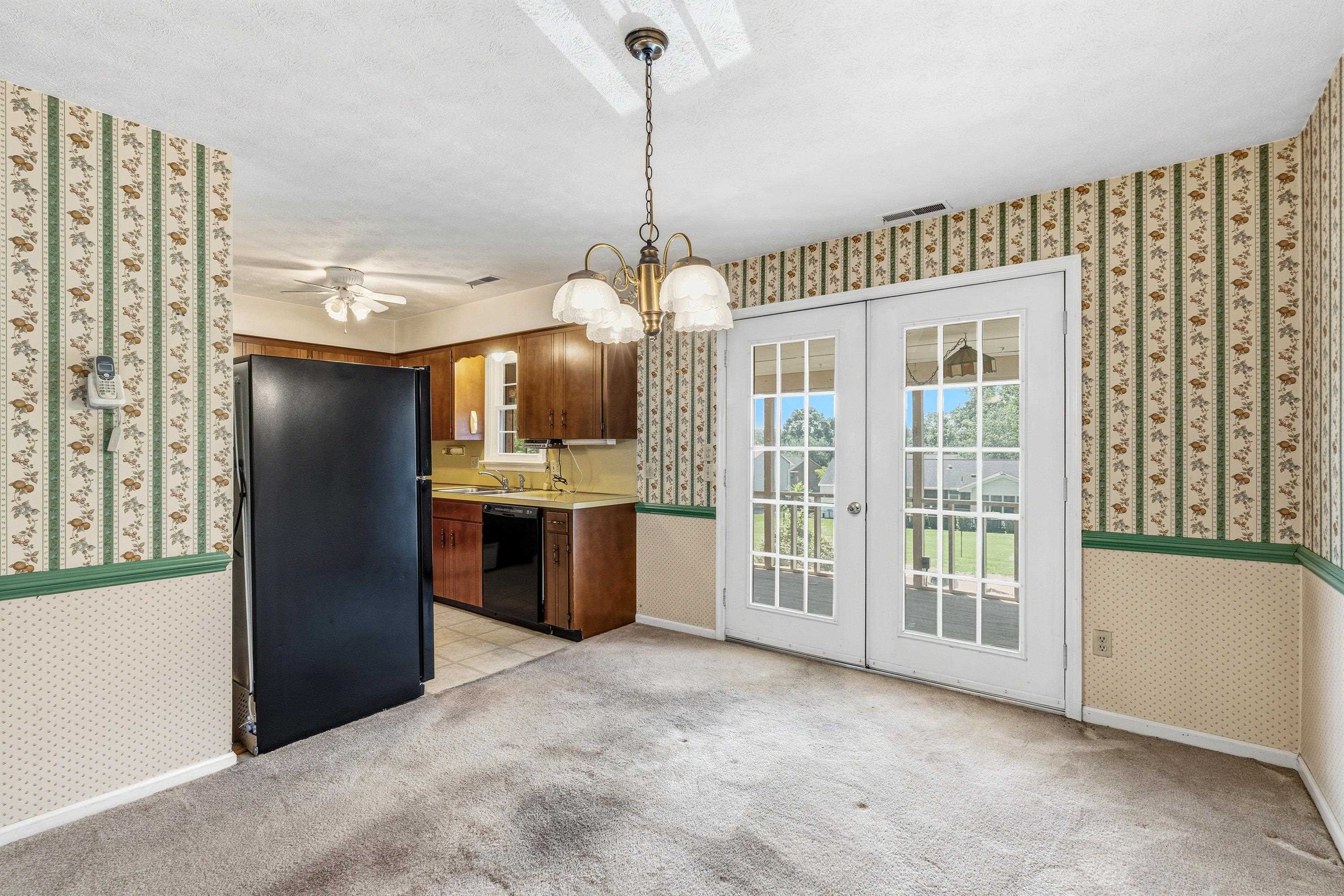 1055 MEADOWLARK DR, HARRISONBURG, Virginia 22802, 2 Bedrooms Bedrooms, ,1 BathroomBathrooms,Residential,1055 MEADOWLARK DR,679123 MLS # 679123 1055 MEADOWLARK DR, HARRISONBURG, Virginia 22802, 2 Bedrooms Bedrooms, ,1 BathroomBathrooms,Residential,1055 MEADOWLARK DR,679123 MLS # 679123