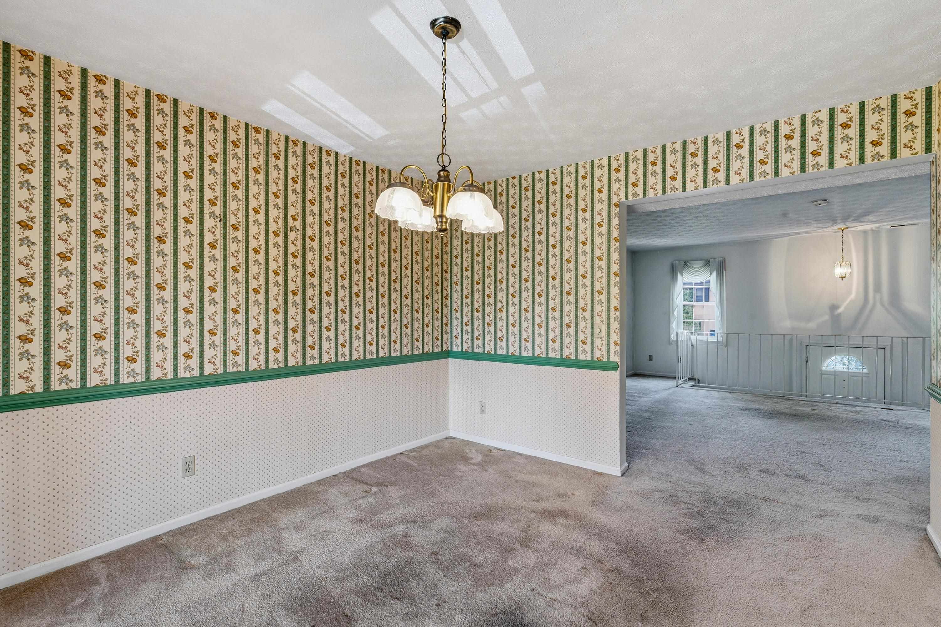 1055 MEADOWLARK DR, HARRISONBURG, Virginia 22802, 2 Bedrooms Bedrooms, ,1 BathroomBathrooms,Residential,1055 MEADOWLARK DR,679123 MLS # 679123 1055 MEADOWLARK DR, HARRISONBURG, Virginia 22802, 2 Bedrooms Bedrooms, ,1 BathroomBathrooms,Residential,1055 MEADOWLARK DR,679123 MLS # 679123