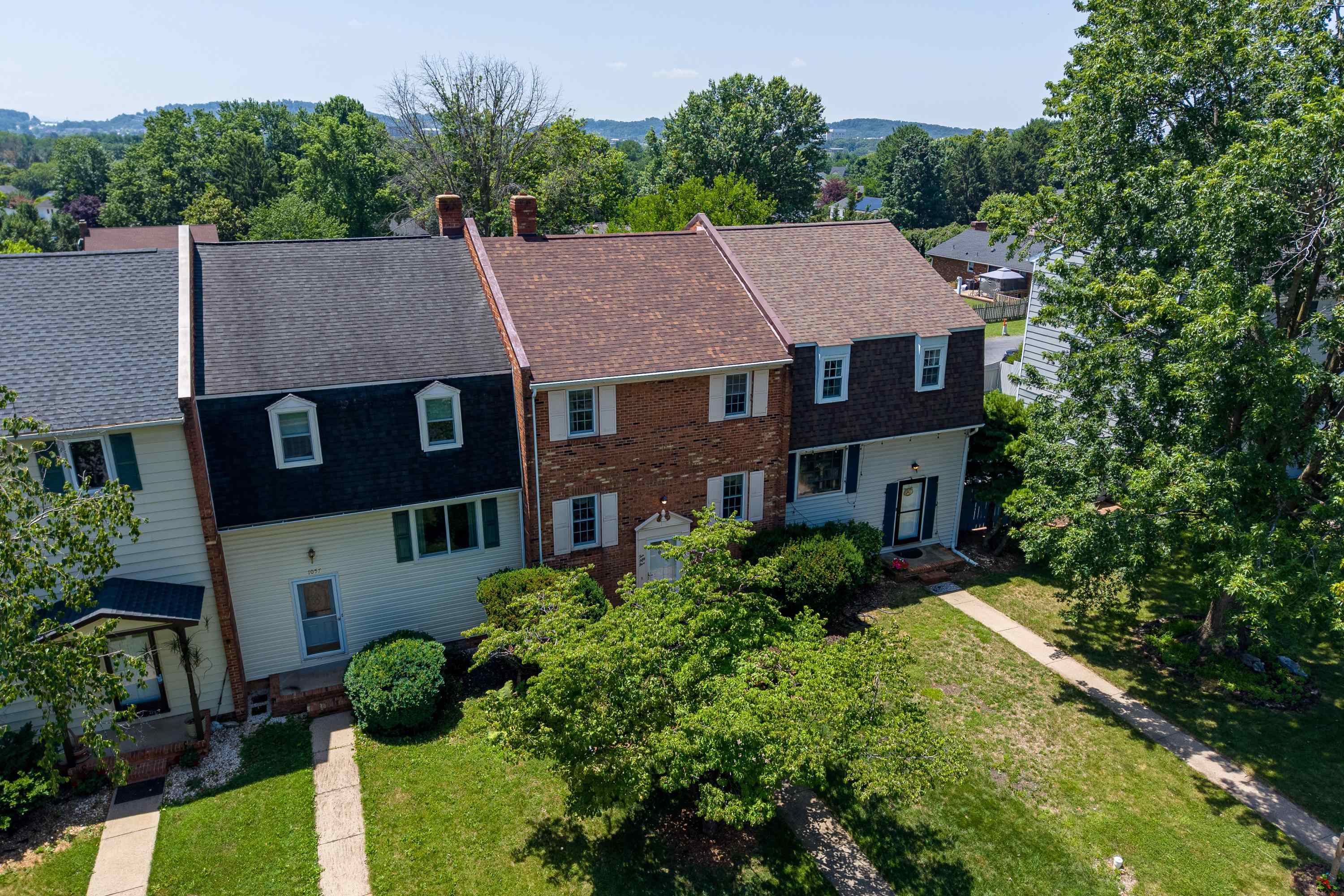 1055 MEADOWLARK DR, HARRISONBURG, Virginia 22802, 2 Bedrooms Bedrooms, ,1 BathroomBathrooms,Residential,1055 MEADOWLARK DR,679123 MLS # 679123 1055 MEADOWLARK DR, HARRISONBURG, Virginia 22802, 2 Bedrooms Bedrooms, ,1 BathroomBathrooms,Residential,1055 MEADOWLARK DR,679123 MLS # 679123