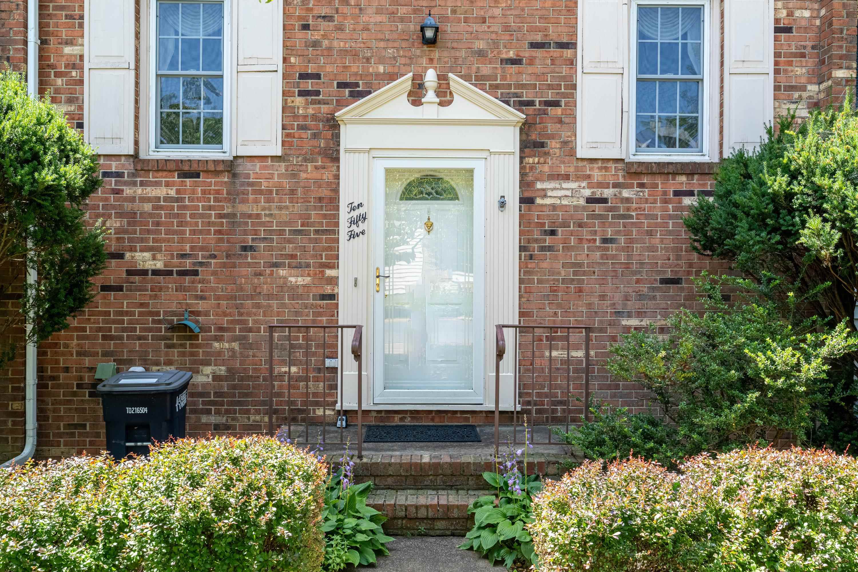 1055 MEADOWLARK DR, HARRISONBURG, Virginia 22802, 2 Bedrooms Bedrooms, ,1 BathroomBathrooms,Residential,1055 MEADOWLARK DR,679123 MLS # 679123 1055 MEADOWLARK DR, HARRISONBURG, Virginia 22802, 2 Bedrooms Bedrooms, ,1 BathroomBathrooms,Residential,1055 MEADOWLARK DR,679123 MLS # 679123