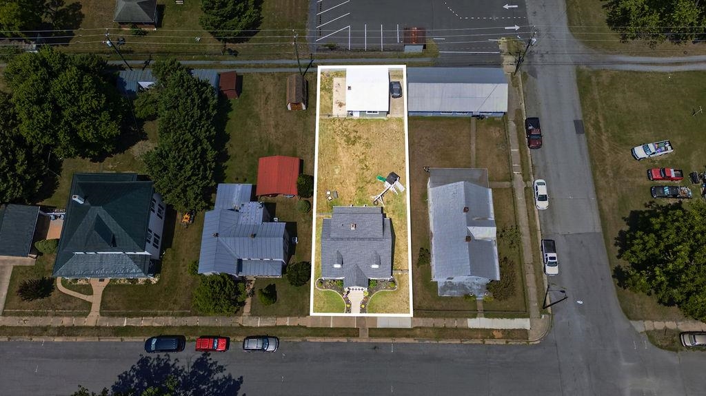 1965 CHESTNUT AVE, BUENA VISTA, Virginia 24416, 3 Bedrooms Bedrooms, ,2 BathroomsBathrooms,Residential,1965 CHESTNUT AVE,679124 MLS # 679124 1965 CHESTNUT AVE, BUENA VISTA, Virginia 24416, 3 Bedrooms Bedrooms, ,2 BathroomsBathrooms,Residential,1965 CHESTNUT AVE,679124 MLS # 679124
