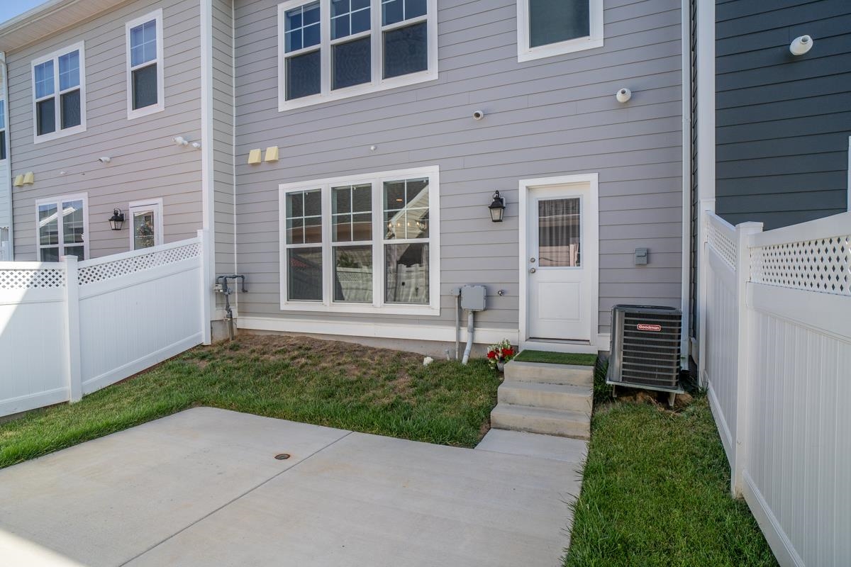 3262 CHARLESTON BLVD, ROCKINGHAM, Virginia 22801, 3 Bedrooms Bedrooms, ,2 BathroomsBathrooms,Residential,3262 Charleston Blvd. Rockingham, VA 22801,3262 CHARLESTON BLVD,679125 MLS # 679125 3262 CHARLESTON BLVD, ROCKINGHAM, Virginia 22801, 3 Bedrooms Bedrooms, ,2 BathroomsBathrooms,Residential,3262 Charleston Blvd. Rockingham, VA 22801,3262 CHARLESTON BLVD,679125 MLS # 679125