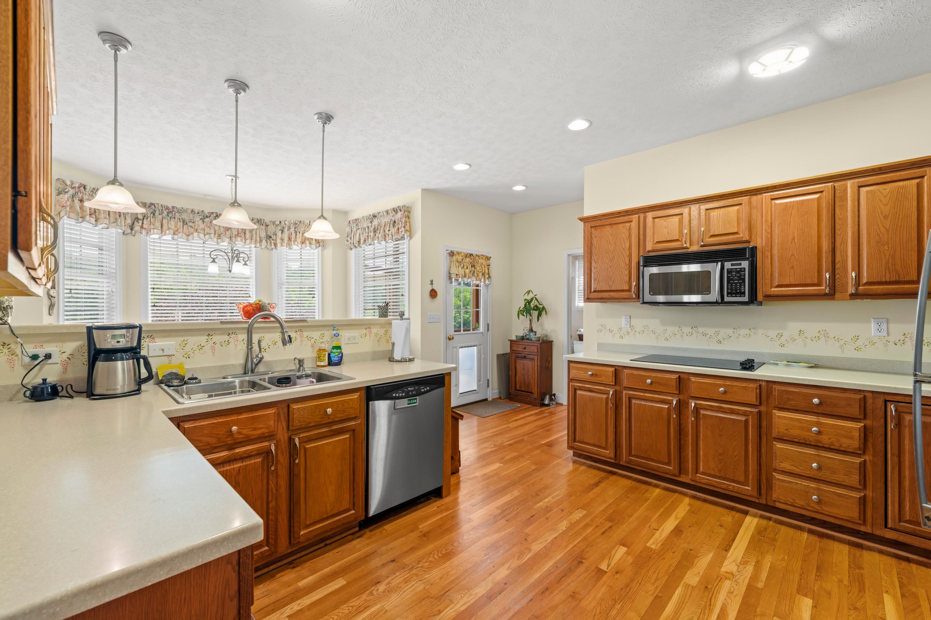 287 KENSINGTON DR, FISHERSVILLE, Virginia 22939, 4 Bedrooms Bedrooms, ,3 BathroomsBathrooms,Residential,SPELLANE,287 KENSINGTON DR,679130 MLS # 679130 287 KENSINGTON DR, FISHERSVILLE, Virginia 22939, 4 Bedrooms Bedrooms, ,3 BathroomsBathrooms,Residential,SPELLANE,287 KENSINGTON DR,679130 MLS # 679130