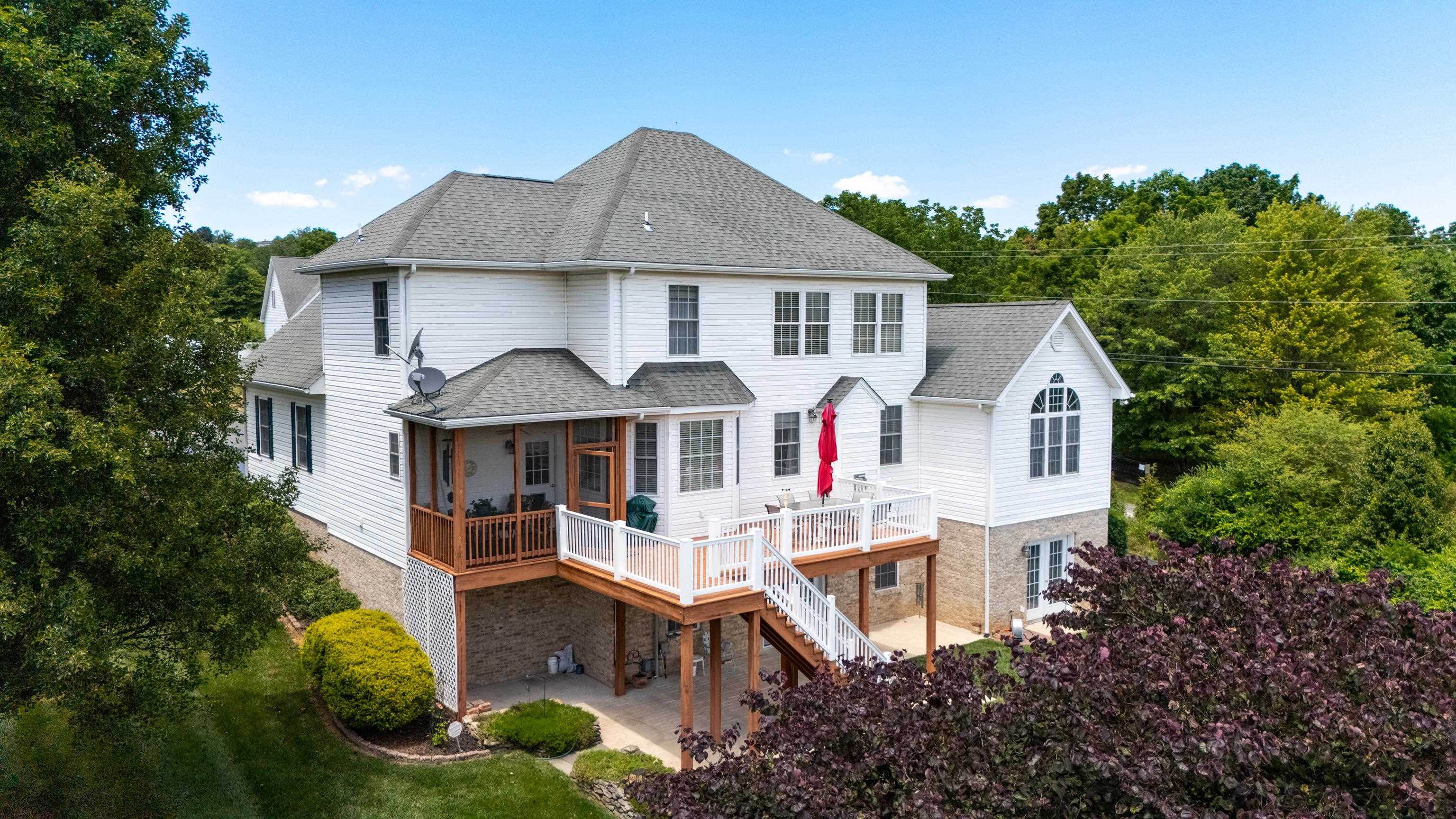 287 KENSINGTON DR, FISHERSVILLE, Virginia 22939, 4 Bedrooms Bedrooms, ,3 BathroomsBathrooms,Residential,SPELLANE,287 KENSINGTON DR,679130 MLS # 679130 287 KENSINGTON DR, FISHERSVILLE, Virginia 22939, 4 Bedrooms Bedrooms, ,3 BathroomsBathrooms,Residential,SPELLANE,287 KENSINGTON DR,679130 MLS # 679130