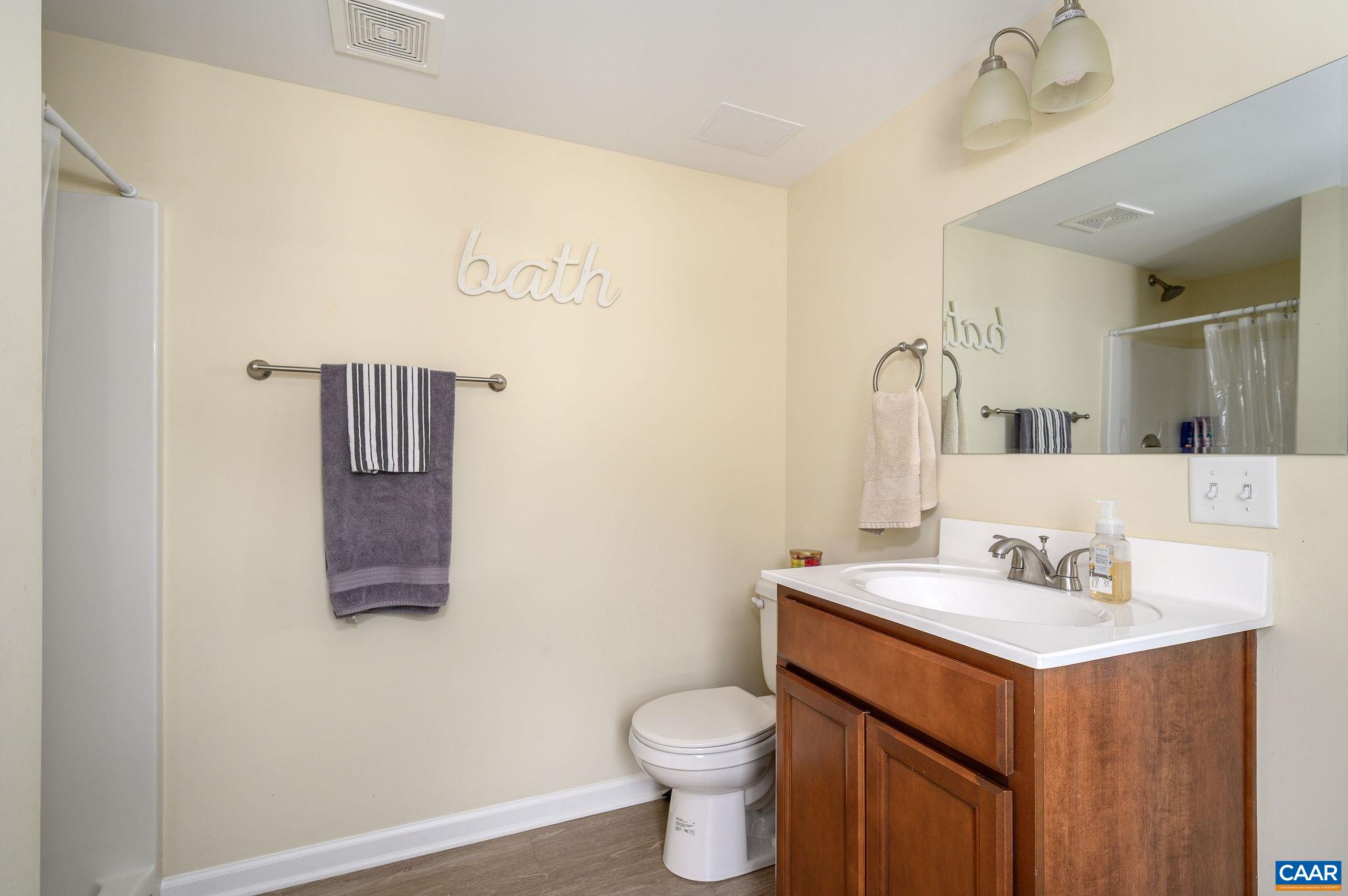 1211 VILLA LN, CHARLOTTESVILLE, Virginia 22903, 2 Bedrooms Bedrooms, ,2 BathroomsBathrooms,Residential,1211 VILLA LN,679133 MLS # 679133 1211 VILLA LN, CHARLOTTESVILLE, Virginia 22903, 2 Bedrooms Bedrooms, ,2 BathroomsBathrooms,Residential,1211 VILLA LN,679133 MLS # 679133