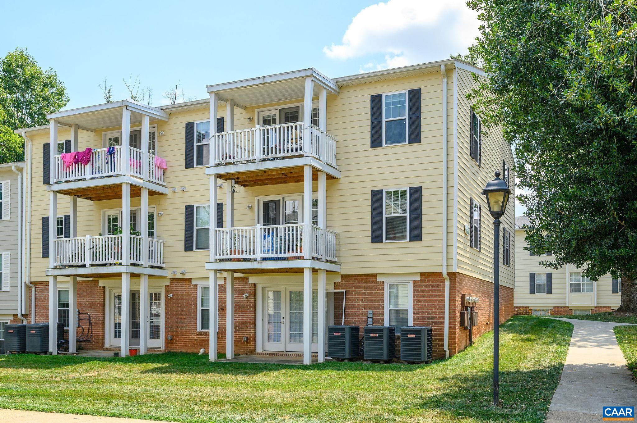 1211 VILLA LN, CHARLOTTESVILLE, Virginia 22903, 2 Bedrooms Bedrooms, ,2 BathroomsBathrooms,Residential,1211 VILLA LN,679133 MLS # 679133 1211 VILLA LN, CHARLOTTESVILLE, Virginia 22903, 2 Bedrooms Bedrooms, ,2 BathroomsBathrooms,Residential,1211 VILLA LN,679133 MLS # 679133