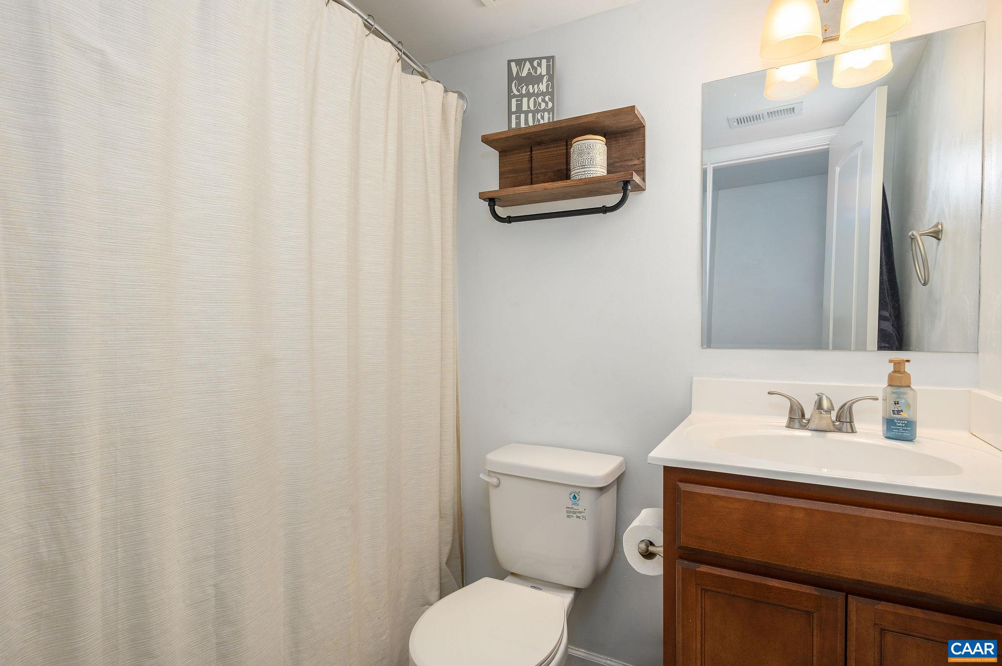 1211 VILLA LN, CHARLOTTESVILLE, Virginia 22903, 2 Bedrooms Bedrooms, ,2 BathroomsBathrooms,Residential,1211 VILLA LN,679133 MLS # 679133 1211 VILLA LN, CHARLOTTESVILLE, Virginia 22903, 2 Bedrooms Bedrooms, ,2 BathroomsBathrooms,Residential,1211 VILLA LN,679133 MLS # 679133