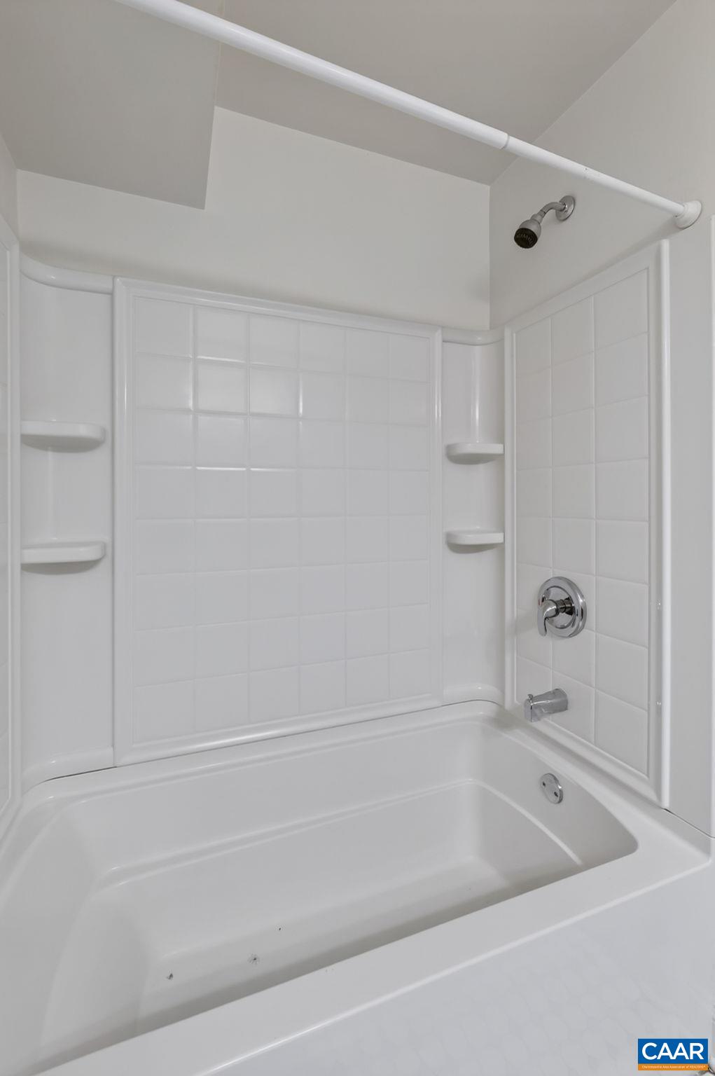 138 GREEN TURTLE LN, CHARLOTTESVILLE, Virginia 22901, 1 Bedroom Bedrooms, ,1 BathroomBathrooms,Residential,138 GREEN TURTLE LN,679135 MLS # 679135