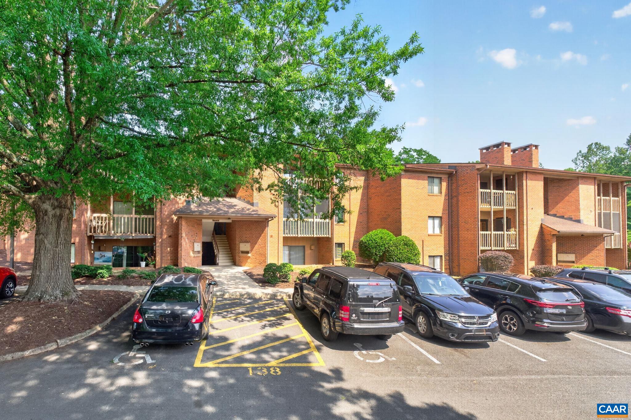 138 GREEN TURTLE LN, CHARLOTTESVILLE, Virginia 22901, 1 Bedroom Bedrooms, ,1 BathroomBathrooms,Residential,138 GREEN TURTLE LN,679135 MLS # 679135