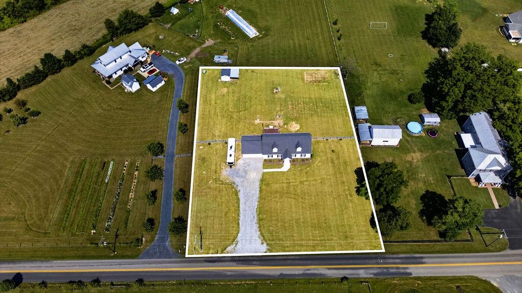 324 BATTLEFIELD RD, CRIMORA, Virginia 24431, 4 Bedrooms Bedrooms, ,3 BathroomsBathrooms,Residential,324 BATTLEFIELD RD,679137 MLS # 679137 324 BATTLEFIELD RD, CRIMORA, Virginia 24431, 4 Bedrooms Bedrooms, ,3 BathroomsBathrooms,Residential,324 BATTLEFIELD RD,679137 MLS # 679137