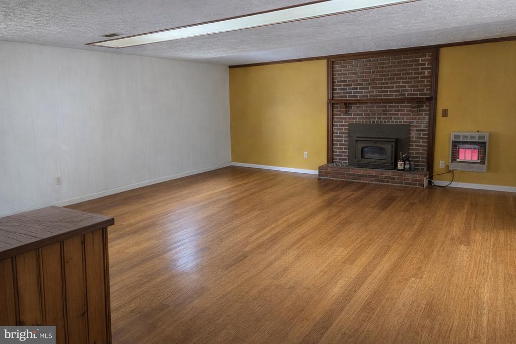 13825 MOUNTAIN VIEW DR, SPOTSYLVANIA, Virginia 22553, 4 Bedrooms Bedrooms, ,2 BathroomsBathrooms,Residential,13825 MOUNTAIN VIEW DR,VASP2040722 MLS # VASP2040722 13825 MOUNTAIN VIEW DR, SPOTSYLVANIA, Virginia 22553, 4 Bedrooms Bedrooms, ,2 BathroomsBathrooms,Residential,13825 MOUNTAIN VIEW DR,VASP2040722 MLS # VASP2040722