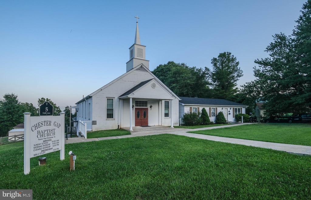 16 HEADWATERS RD, CHESTER GAP, Virginia 22623, 2 Bedrooms Bedrooms, ,2 BathroomsBathrooms,Residential,16 HEADWATERS RD,VARP2002746 MLS # VARP2002746