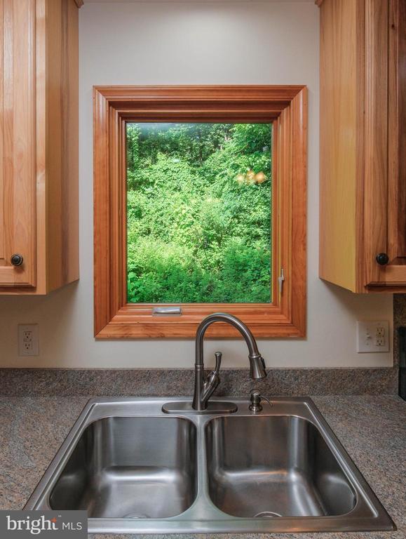 16 HEADWATERS RD, CHESTER GAP, Virginia 22623, 2 Bedrooms Bedrooms, ,2 BathroomsBathrooms,Residential,16 HEADWATERS RD,VARP2002746 MLS # VARP2002746