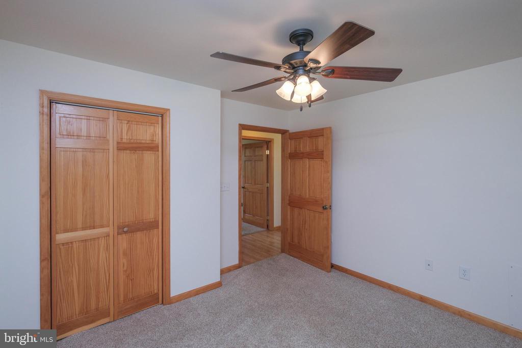16 HEADWATERS RD, CHESTER GAP, Virginia 22623, 2 Bedrooms Bedrooms, ,2 BathroomsBathrooms,Residential,16 HEADWATERS RD,VARP2002746 MLS # VARP2002746