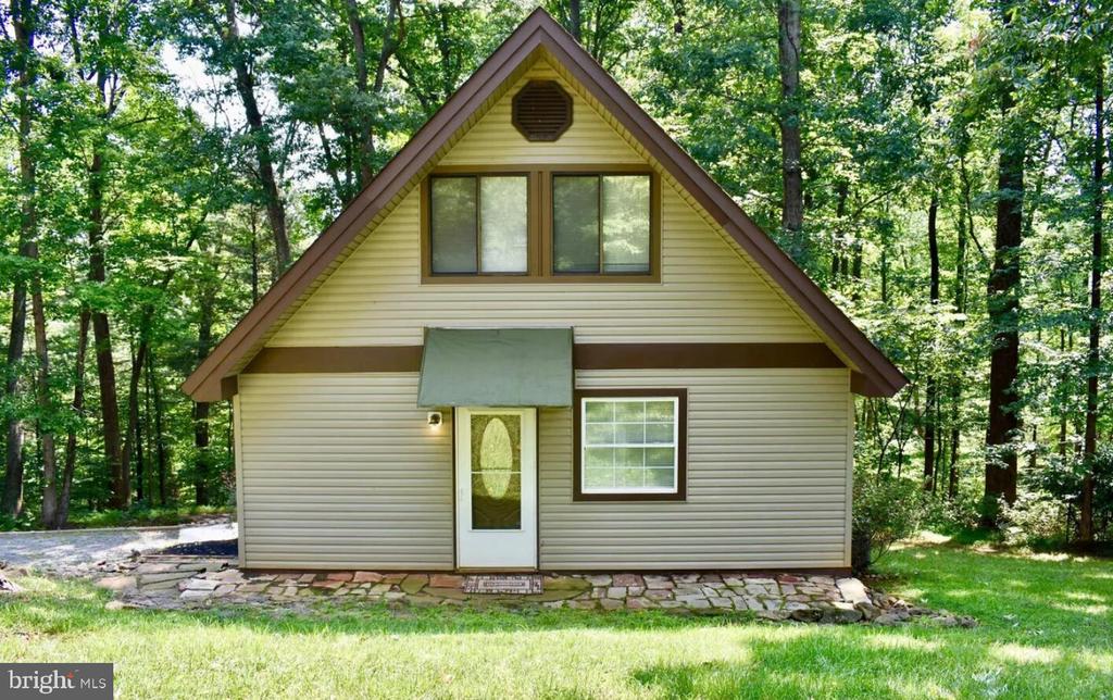 221 S HONEYSUCKLE LN, MADISON, Virginia 22727, 2 Bedrooms Bedrooms, ,Residential,221 S HONEYSUCKLE LN,VAMA2002852 MLS # VAMA2002852
