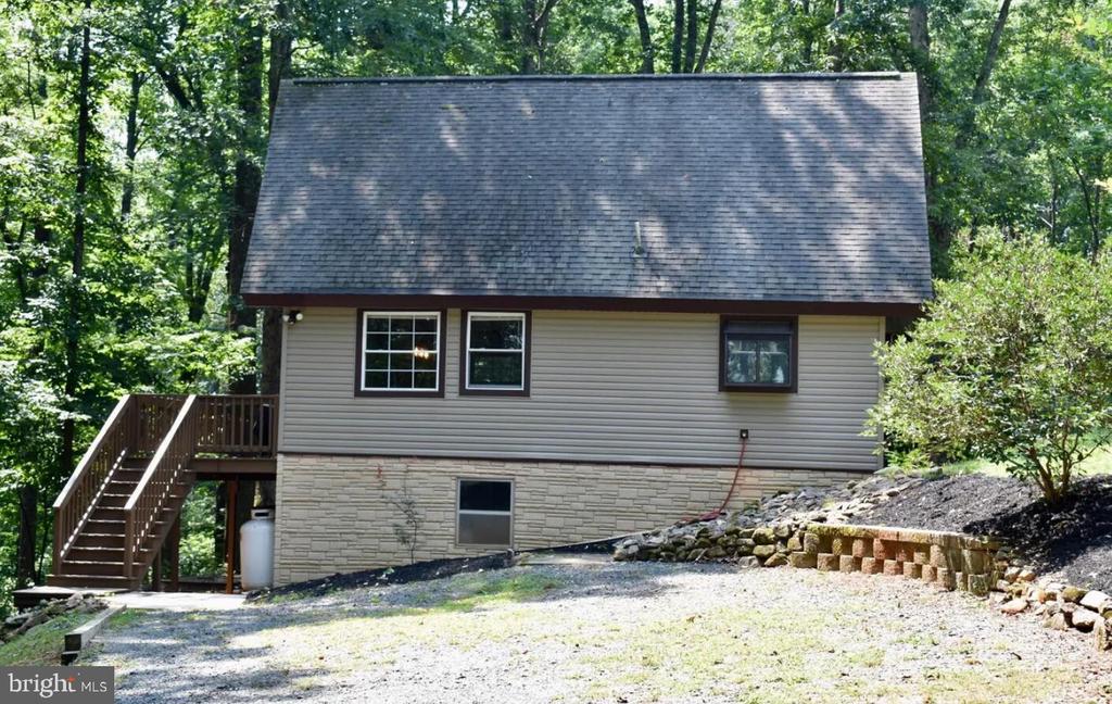 221 S HONEYSUCKLE LN, MADISON, Virginia 22727, 2 Bedrooms Bedrooms, ,Residential,221 S HONEYSUCKLE LN,VAMA2002852 MLS # VAMA2002852