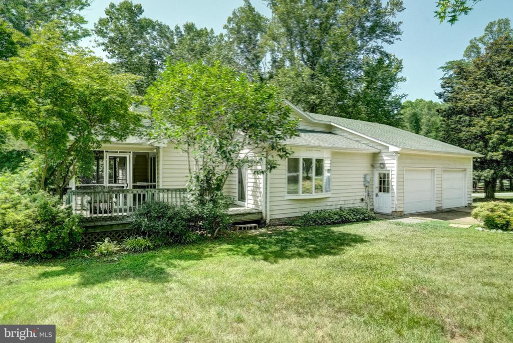 7213 DEERHILL RD, ORANGE, Virginia 22960, 3 Bedrooms Bedrooms, ,2 BathroomsBathrooms,Residential,7213 DEERHILL RD,VASP2043448 MLS # VASP2043448 7213 DEERHILL RD, ORANGE, Virginia 22960, 3 Bedrooms Bedrooms, ,2 BathroomsBathrooms,Residential,7213 DEERHILL RD,VASP2043448 MLS # VASP2043448