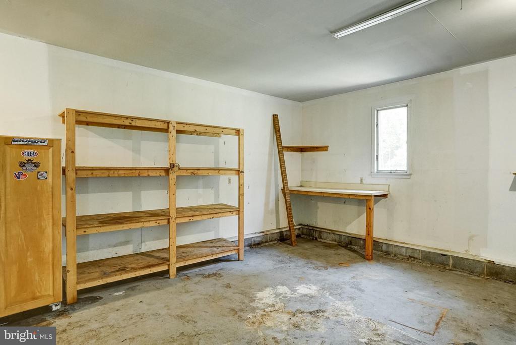 7213 DEERHILL RD, ORANGE, Virginia 22960, 3 Bedrooms Bedrooms, ,2 BathroomsBathrooms,Residential,7213 DEERHILL RD,VASP2043448 MLS # VASP2043448 7213 DEERHILL RD, ORANGE, Virginia 22960, 3 Bedrooms Bedrooms, ,2 BathroomsBathrooms,Residential,7213 DEERHILL RD,VASP2043448 MLS # VASP2043448