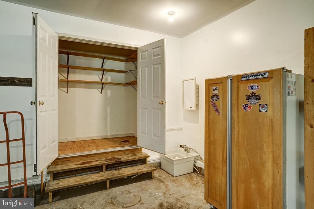 7213 DEERHILL RD, ORANGE, Virginia 22960, 3 Bedrooms Bedrooms, ,2 BathroomsBathrooms,Residential,7213 DEERHILL RD,VASP2043448 MLS # VASP2043448 7213 DEERHILL RD, ORANGE, Virginia 22960, 3 Bedrooms Bedrooms, ,2 BathroomsBathrooms,Residential,7213 DEERHILL RD,VASP2043448 MLS # VASP2043448
