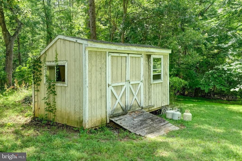 7213 DEERHILL RD, ORANGE, Virginia 22960, 3 Bedrooms Bedrooms, ,2 BathroomsBathrooms,Residential,7213 DEERHILL RD,VASP2043448 MLS # VASP2043448 7213 DEERHILL RD, ORANGE, Virginia 22960, 3 Bedrooms Bedrooms, ,2 BathroomsBathrooms,Residential,7213 DEERHILL RD,VASP2043448 MLS # VASP2043448