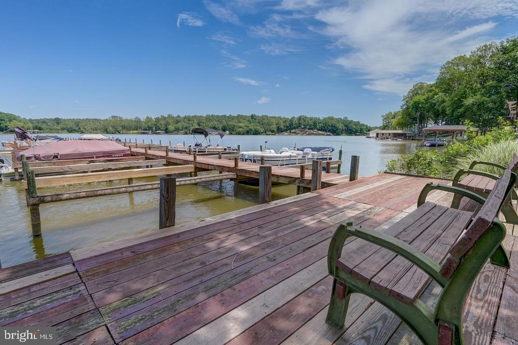 7213 DEERHILL RD, ORANGE, Virginia 22960, 3 Bedrooms Bedrooms, ,2 BathroomsBathrooms,Residential,7213 DEERHILL RD,VASP2043448 MLS # VASP2043448 7213 DEERHILL RD, ORANGE, Virginia 22960, 3 Bedrooms Bedrooms, ,2 BathroomsBathrooms,Residential,7213 DEERHILL RD,VASP2043448 MLS # VASP2043448
