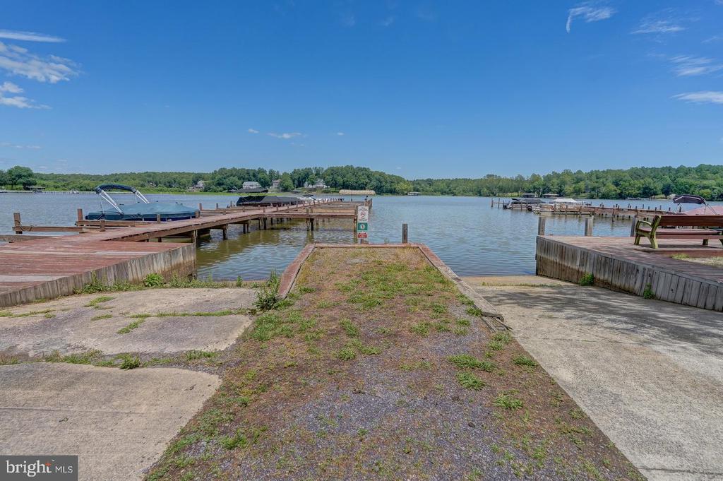 7213 DEERHILL RD, ORANGE, Virginia 22960, 3 Bedrooms Bedrooms, ,2 BathroomsBathrooms,Residential,7213 DEERHILL RD,VASP2043448 MLS # VASP2043448 7213 DEERHILL RD, ORANGE, Virginia 22960, 3 Bedrooms Bedrooms, ,2 BathroomsBathrooms,Residential,7213 DEERHILL RD,VASP2043448 MLS # VASP2043448