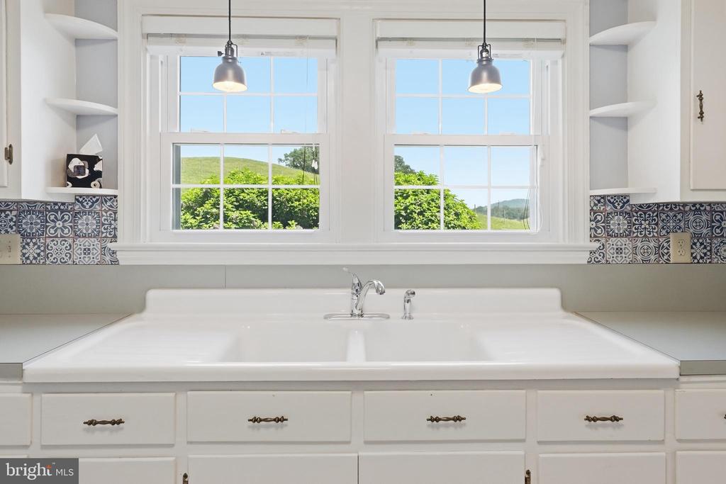 6117 S F T VALLEY RD, ETLAN, Virginia 22719, 3 Bedrooms Bedrooms, ,2 BathroomsBathrooms,Residential,6117 S F T VALLEY RD,VAMA2002850 MLS # VAMA2002850