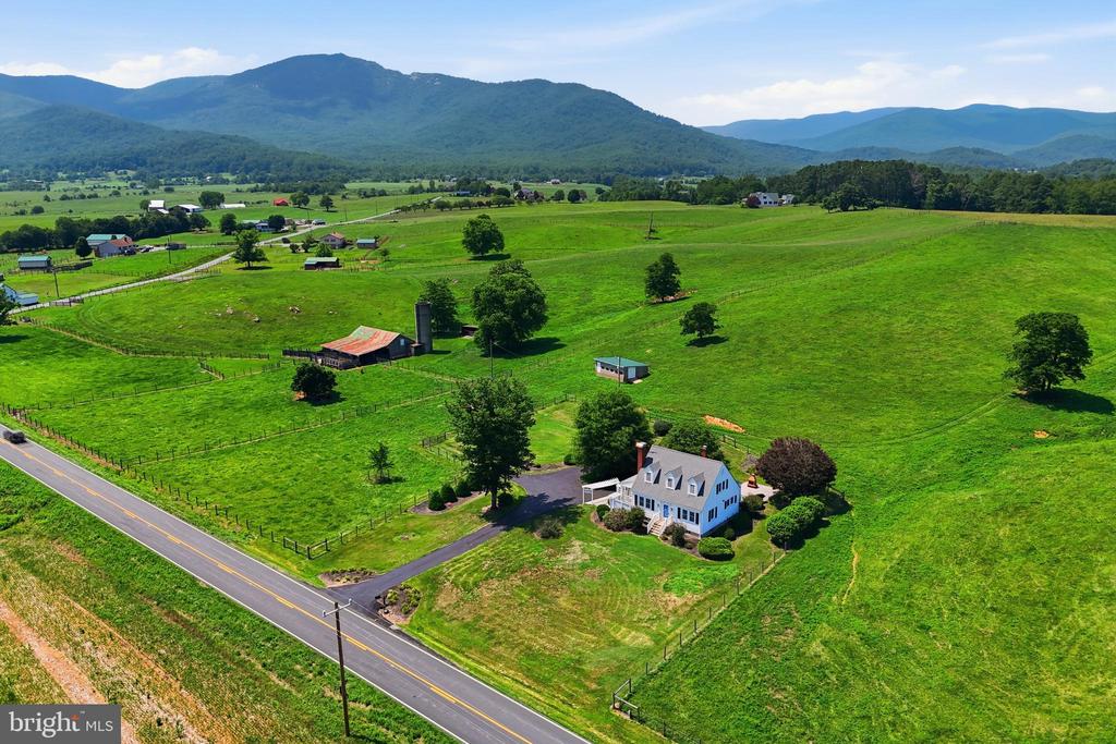 6117 S F T VALLEY RD, ETLAN, Virginia 22719, 3 Bedrooms Bedrooms, ,2 BathroomsBathrooms,Residential,6117 S F T VALLEY RD,VAMA2002850 MLS # VAMA2002850