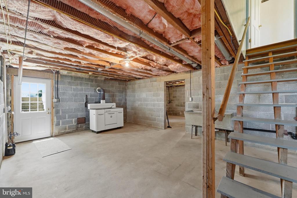 6117 S F T VALLEY RD, ETLAN, Virginia 22719, 3 Bedrooms Bedrooms, ,2 BathroomsBathrooms,Residential,6117 S F T VALLEY RD,VAMA2002850 MLS # VAMA2002850