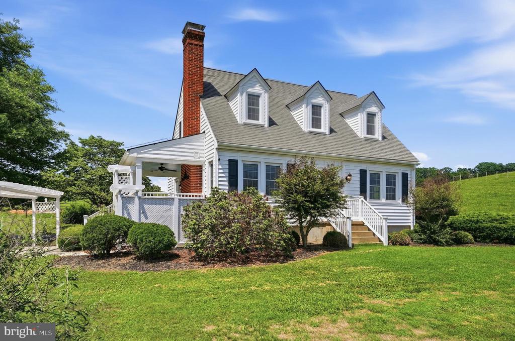 6117 S F T VALLEY RD, ETLAN, Virginia 22719, 3 Bedrooms Bedrooms, ,2 BathroomsBathrooms,Residential,6117 S F T VALLEY RD,VAMA2002850 MLS # VAMA2002850