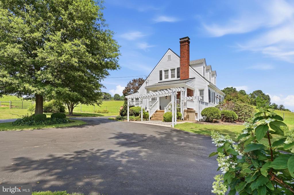 6117 S F T VALLEY RD, ETLAN, Virginia 22719, 3 Bedrooms Bedrooms, ,2 BathroomsBathrooms,Residential,6117 S F T VALLEY RD,VAMA2002850 MLS # VAMA2002850