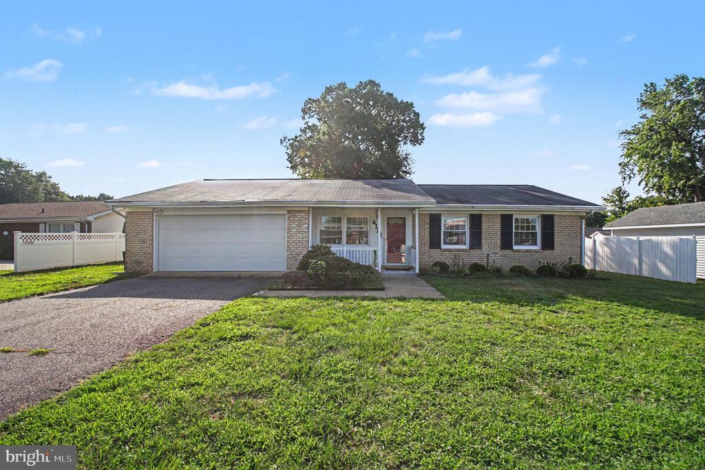 4117 MIDWAY ST, FREDERICKSBURG, Virginia 22408, 3 Bedrooms Bedrooms, ,2 BathroomsBathrooms,Residential,4117 MIDWAY ST,VASP2043470 MLS # VASP2043470