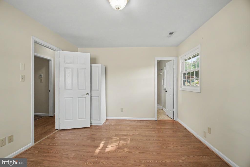 4117 MIDWAY ST, FREDERICKSBURG, Virginia 22408, 3 Bedrooms Bedrooms, ,2 BathroomsBathrooms,Residential,4117 MIDWAY ST,VASP2043470 MLS # VASP2043470 4117 MIDWAY ST, FREDERICKSBURG, Virginia 22408, 3 Bedrooms Bedrooms, ,2 BathroomsBathrooms,Residential,4117 MIDWAY ST,VASP2043470 MLS # VASP2043470