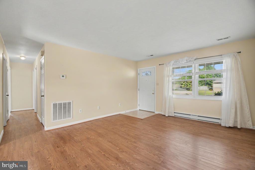 4117 MIDWAY ST, FREDERICKSBURG, Virginia 22408, 3 Bedrooms Bedrooms, ,2 BathroomsBathrooms,Residential,4117 MIDWAY ST,VASP2043470 MLS # VASP2043470 4117 MIDWAY ST, FREDERICKSBURG, Virginia 22408, 3 Bedrooms Bedrooms, ,2 BathroomsBathrooms,Residential,4117 MIDWAY ST,VASP2043470 MLS # VASP2043470