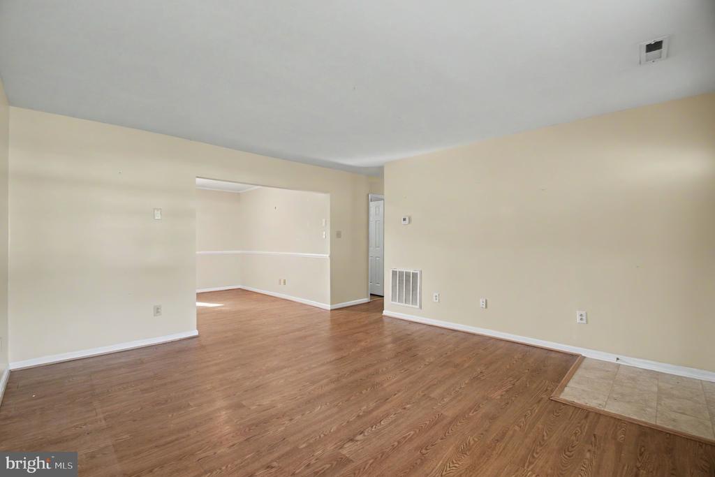 4117 MIDWAY ST, FREDERICKSBURG, Virginia 22408, 3 Bedrooms Bedrooms, ,2 BathroomsBathrooms,Residential,4117 MIDWAY ST,VASP2043470 MLS # VASP2043470 4117 MIDWAY ST, FREDERICKSBURG, Virginia 22408, 3 Bedrooms Bedrooms, ,2 BathroomsBathrooms,Residential,4117 MIDWAY ST,VASP2043470 MLS # VASP2043470