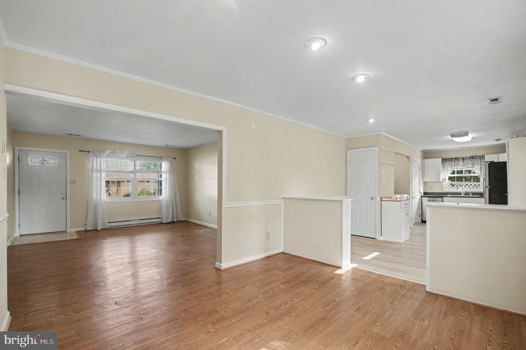 4117 MIDWAY ST, FREDERICKSBURG, Virginia 22408, 3 Bedrooms Bedrooms, ,2 BathroomsBathrooms,Residential,4117 MIDWAY ST,VASP2043470 MLS # VASP2043470 4117 MIDWAY ST, FREDERICKSBURG, Virginia 22408, 3 Bedrooms Bedrooms, ,2 BathroomsBathrooms,Residential,4117 MIDWAY ST,VASP2043470 MLS # VASP2043470