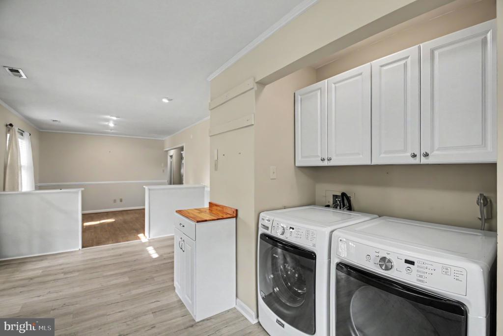 4117 MIDWAY ST, FREDERICKSBURG, Virginia 22408, 3 Bedrooms Bedrooms, ,2 BathroomsBathrooms,Residential,4117 MIDWAY ST,VASP2043470 MLS # VASP2043470 4117 MIDWAY ST, FREDERICKSBURG, Virginia 22408, 3 Bedrooms Bedrooms, ,2 BathroomsBathrooms,Residential,4117 MIDWAY ST,VASP2043470 MLS # VASP2043470