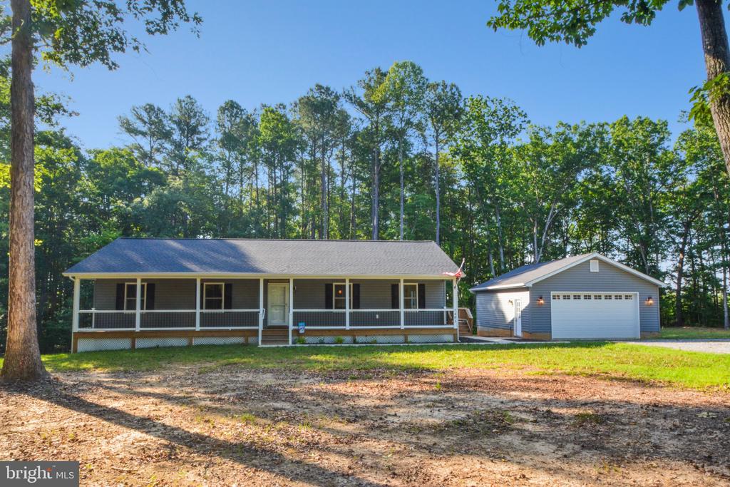 7401 STUBBS BRIDGE RD, SPOTSYLVANIA, Virginia 22551, 3 Bedrooms Bedrooms, ,3 BathroomsBathrooms,Residential,7401 STUBBS BRIDGE RD,VASP2043424 MLS # VASP2043424