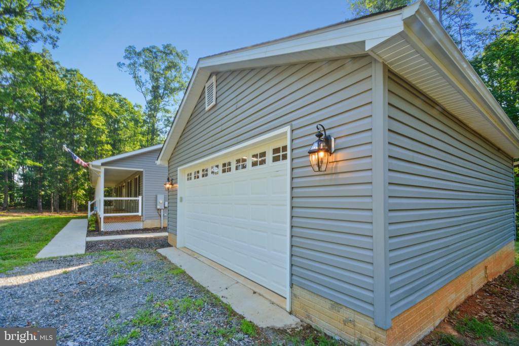 7401 STUBBS BRIDGE RD, SPOTSYLVANIA, Virginia 22551, 3 Bedrooms Bedrooms, ,3 BathroomsBathrooms,Residential,7401 STUBBS BRIDGE RD,VASP2043424 MLS # VASP2043424