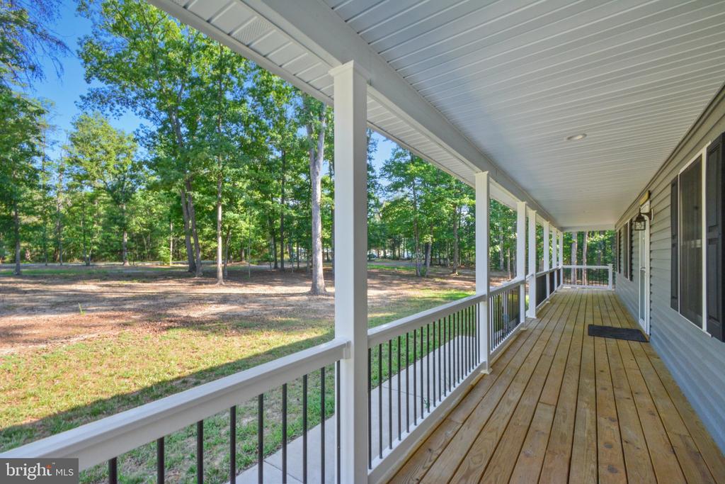 7401 STUBBS BRIDGE RD, SPOTSYLVANIA, Virginia 22551, 3 Bedrooms Bedrooms, ,3 BathroomsBathrooms,Residential,7401 STUBBS BRIDGE RD,VASP2043424 MLS # VASP2043424