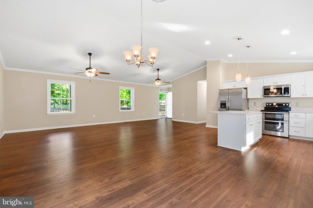 7401 STUBBS BRIDGE RD, SPOTSYLVANIA, Virginia 22551, 3 Bedrooms Bedrooms, ,3 BathroomsBathrooms,Residential,7401 STUBBS BRIDGE RD,VASP2043424 MLS # VASP2043424