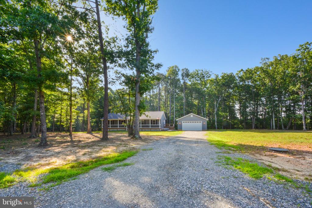 7401 STUBBS BRIDGE RD, SPOTSYLVANIA, Virginia 22551, 3 Bedrooms Bedrooms, ,3 BathroomsBathrooms,Residential,7401 STUBBS BRIDGE RD,VASP2043424 MLS # VASP2043424