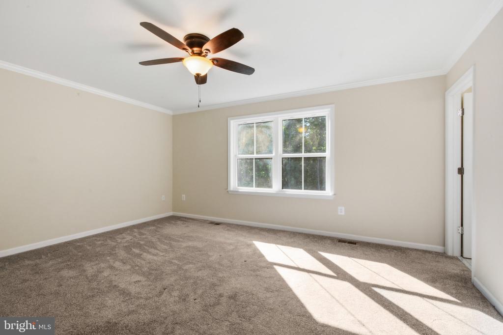 7401 STUBBS BRIDGE RD, SPOTSYLVANIA, Virginia 22551, 3 Bedrooms Bedrooms, ,3 BathroomsBathrooms,Residential,7401 STUBBS BRIDGE RD,VASP2043424 MLS # VASP2043424