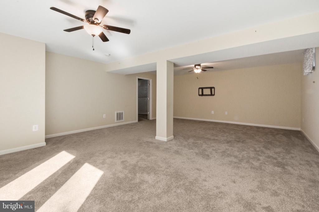 7401 STUBBS BRIDGE RD, SPOTSYLVANIA, Virginia 22551, 3 Bedrooms Bedrooms, ,3 BathroomsBathrooms,Residential,7401 STUBBS BRIDGE RD,VASP2043424 MLS # VASP2043424