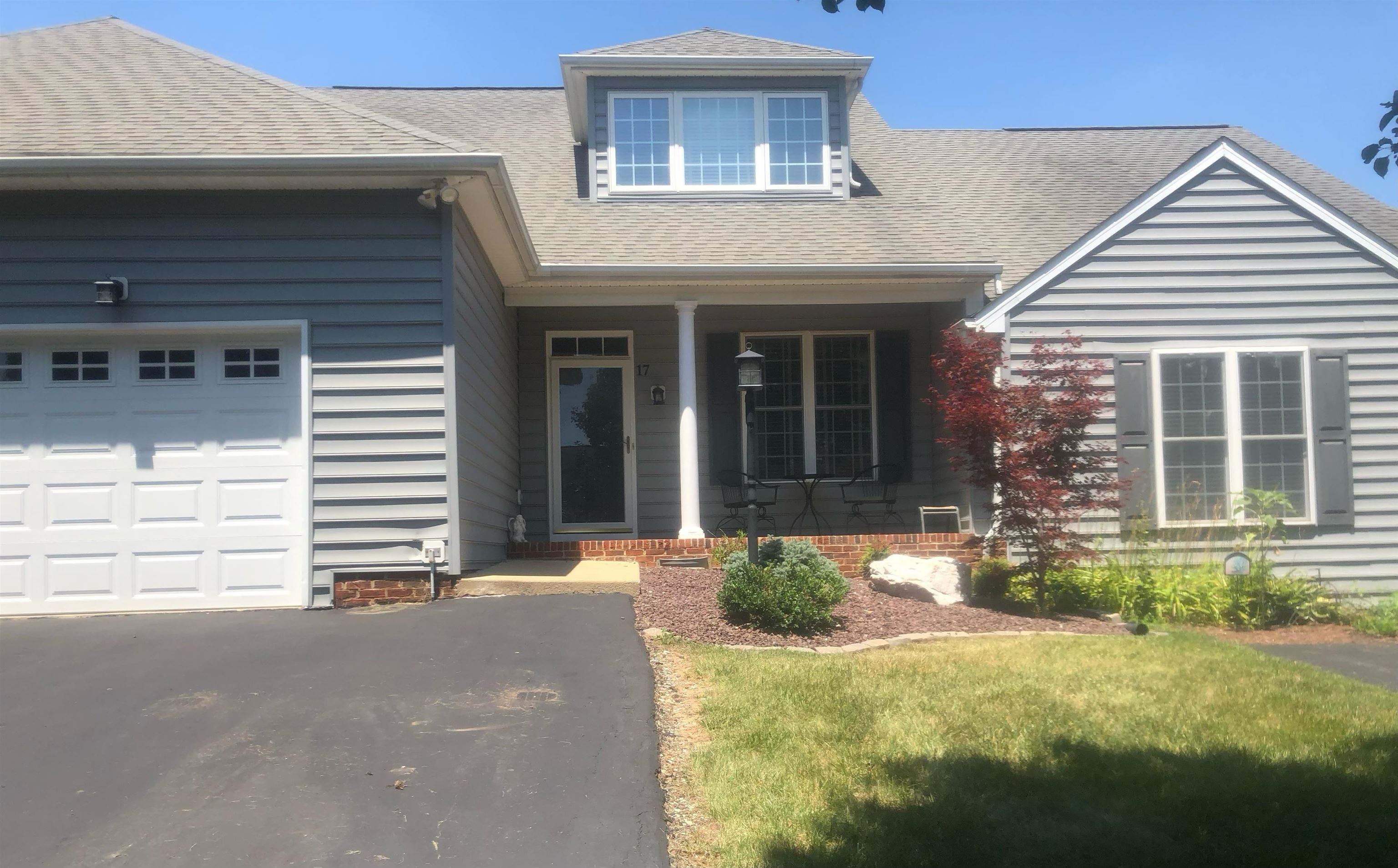 17 VISTA VIEW LN, STAUNTON, Virginia 24401, 3 Bedrooms Bedrooms, ,2 BathroomsBathrooms,Residential,17 VISTA VIEW LN,679138 MLS # 679138