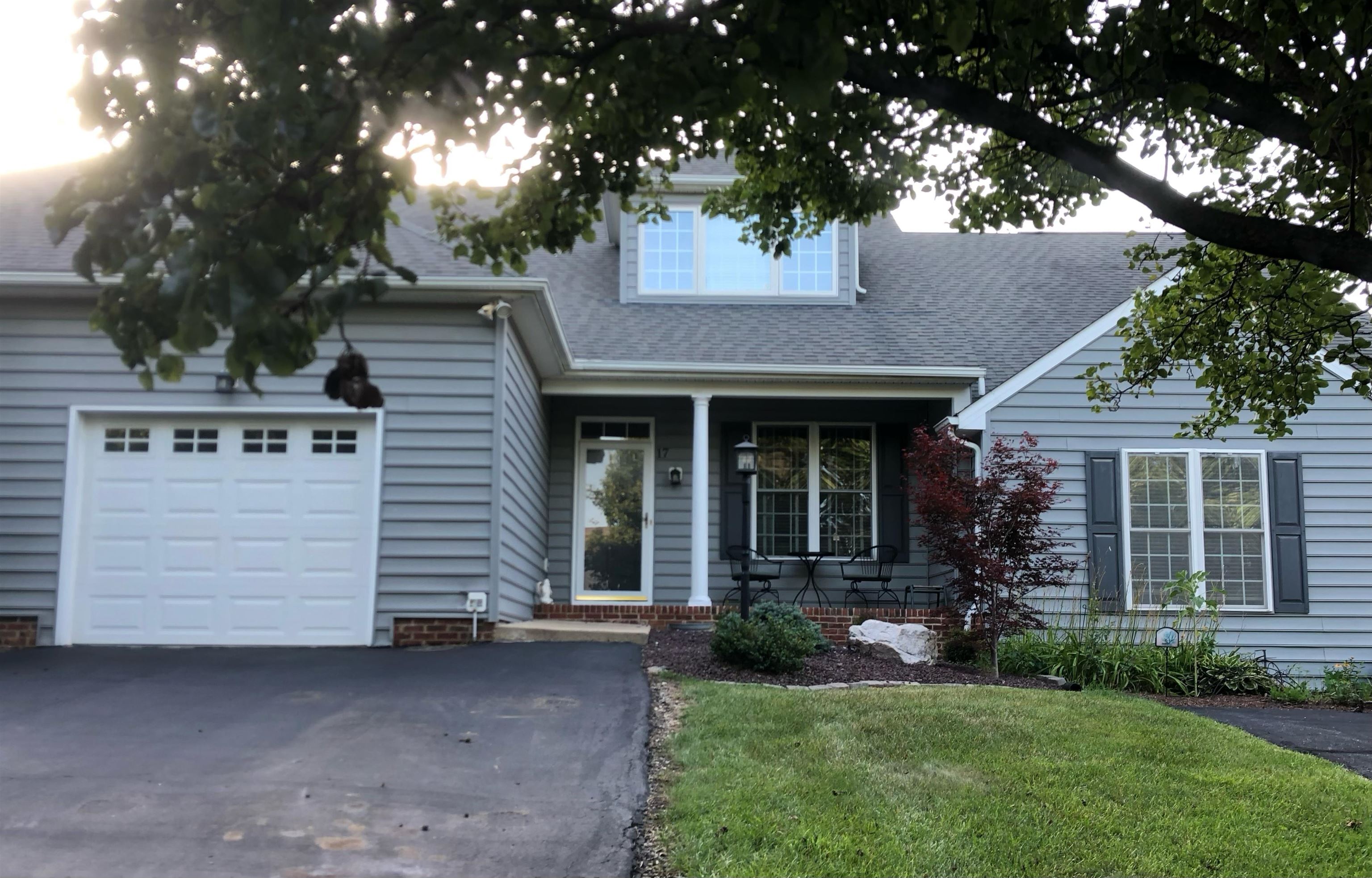 17 VISTA VIEW LN, STAUNTON, Virginia 24401, 3 Bedrooms Bedrooms, ,2 BathroomsBathrooms,Residential,17 VISTA VIEW LN,679138 MLS # 679138