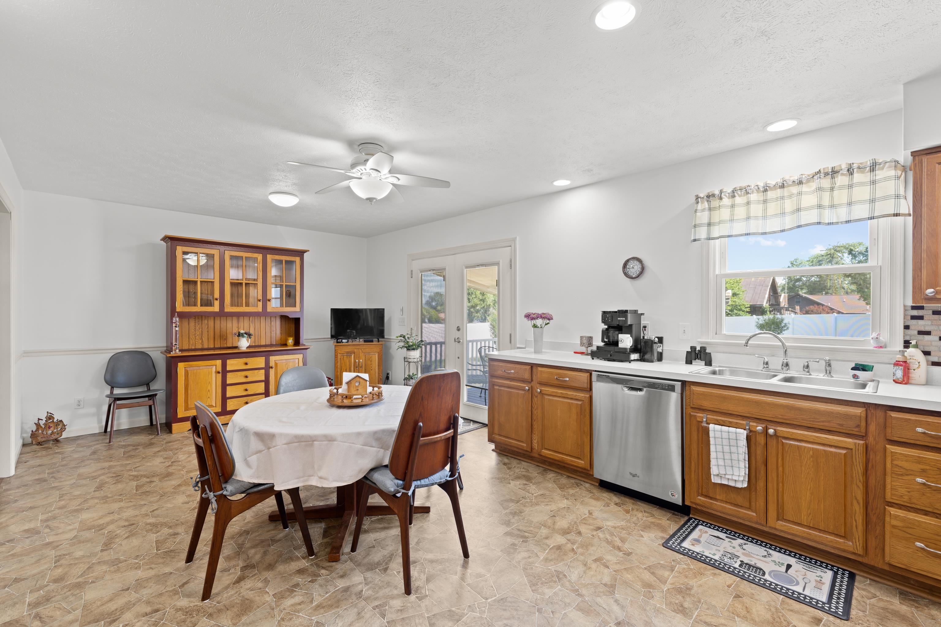124 HODGE ST, STUARTS DRAFT, Virginia 24477, 3 Bedrooms Bedrooms, ,2 BathroomsBathrooms,Residential,124 HODGE ST,679140 MLS # 679140 124 HODGE ST, STUARTS DRAFT, Virginia 24477, 3 Bedrooms Bedrooms, ,2 BathroomsBathrooms,Residential,124 HODGE ST,679140 MLS # 679140