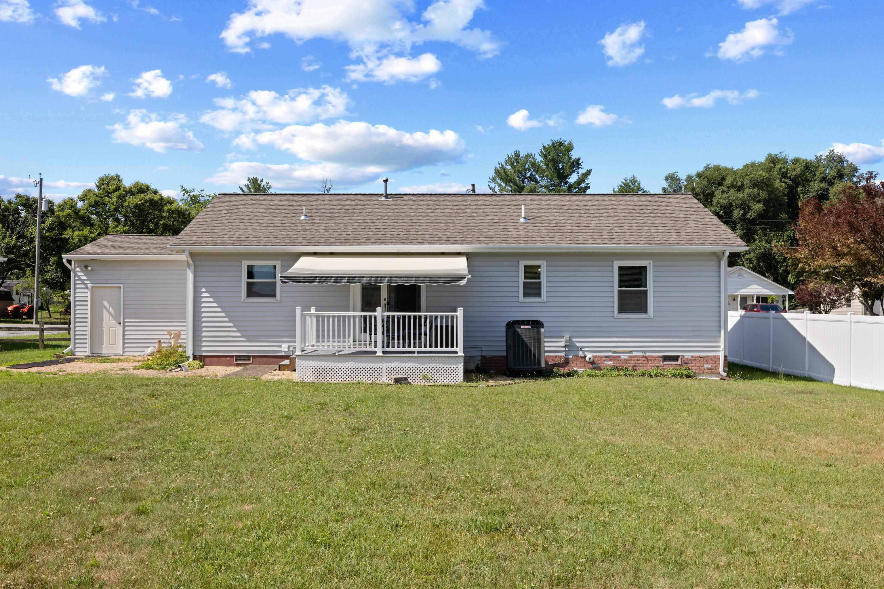 124 HODGE ST, STUARTS DRAFT, Virginia 24477, 3 Bedrooms Bedrooms, ,2 BathroomsBathrooms,Residential,124 HODGE ST,679140 MLS # 679140 124 HODGE ST, STUARTS DRAFT, Virginia 24477, 3 Bedrooms Bedrooms, ,2 BathroomsBathrooms,Residential,124 HODGE ST,679140 MLS # 679140