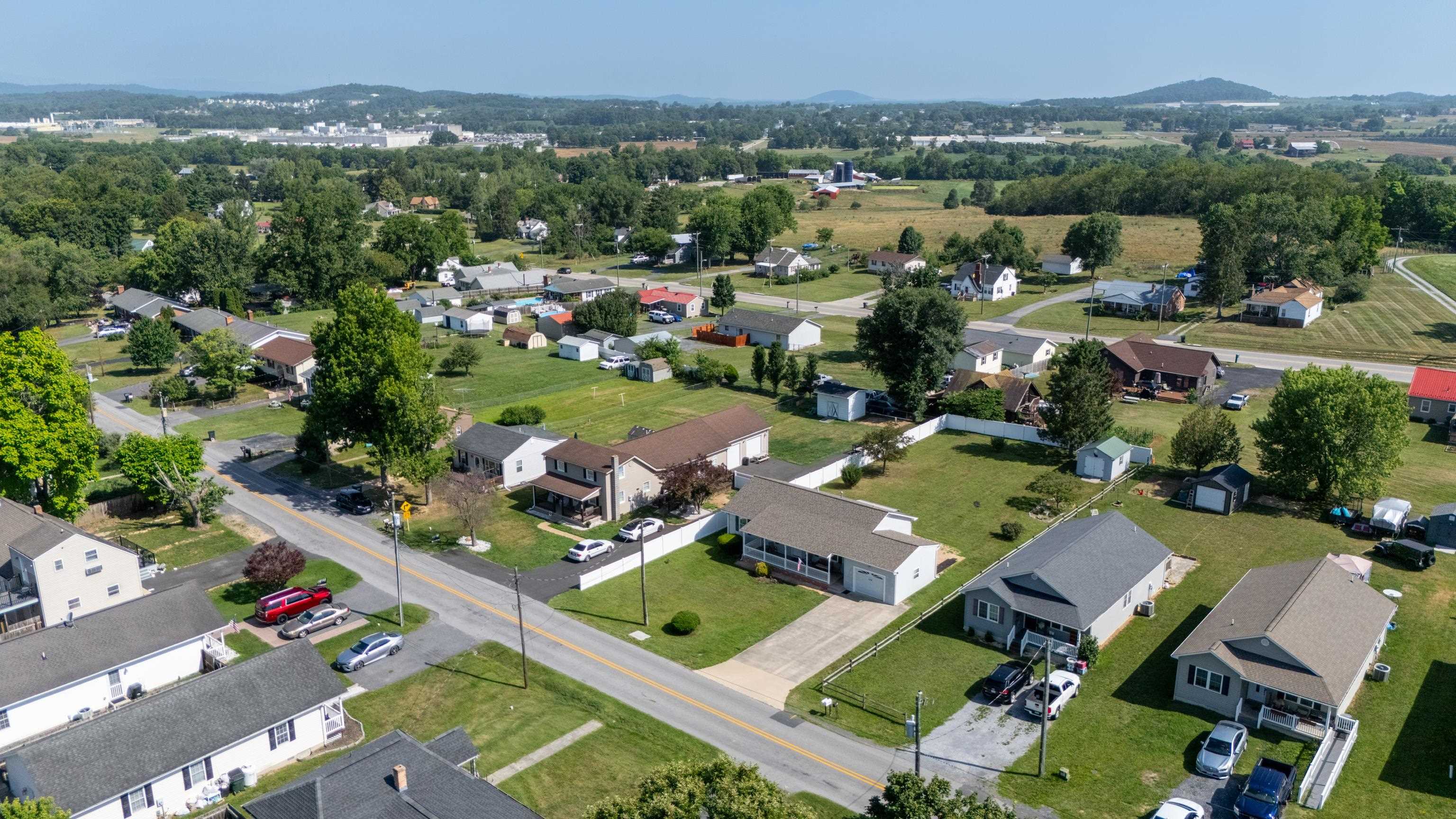 124 HODGE ST, STUARTS DRAFT, Virginia 24477, 3 Bedrooms Bedrooms, ,2 BathroomsBathrooms,Residential,124 HODGE ST,679140 MLS # 679140 124 HODGE ST, STUARTS DRAFT, Virginia 24477, 3 Bedrooms Bedrooms, ,2 BathroomsBathrooms,Residential,124 HODGE ST,679140 MLS # 679140